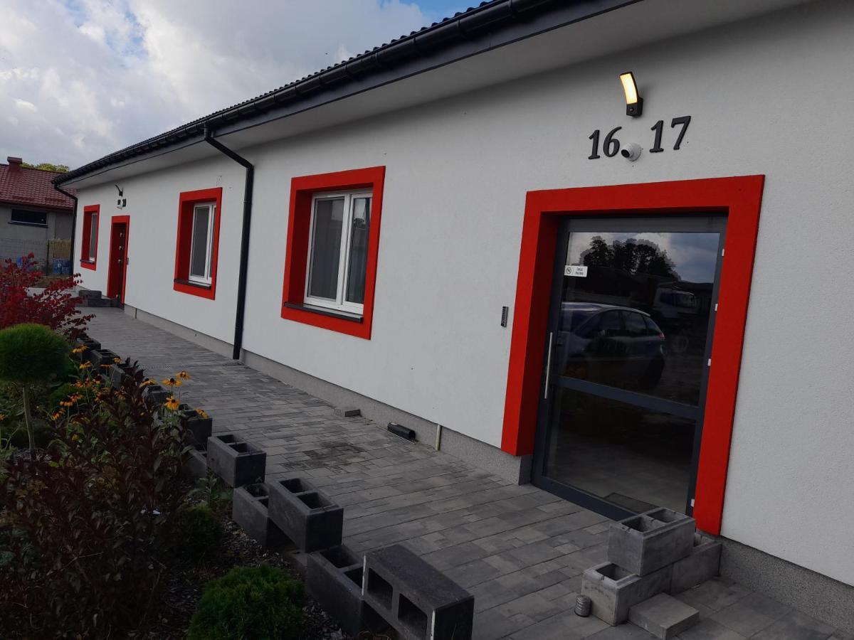 Czerwony Szafir Grodzisk Hostel Grodzisk Mazowiecki Exterior photo